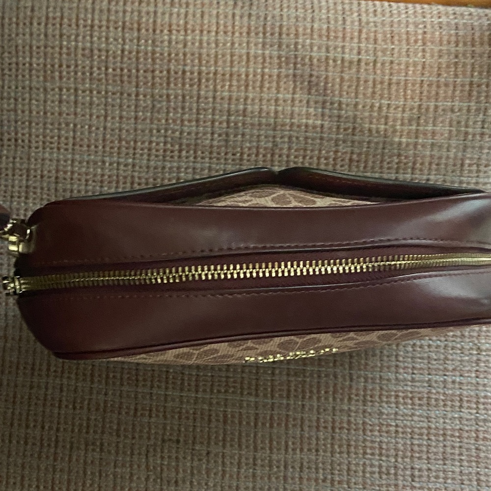 Kate Spade Burgundy and Tan Crossbody Bag - Picture 5 of 9